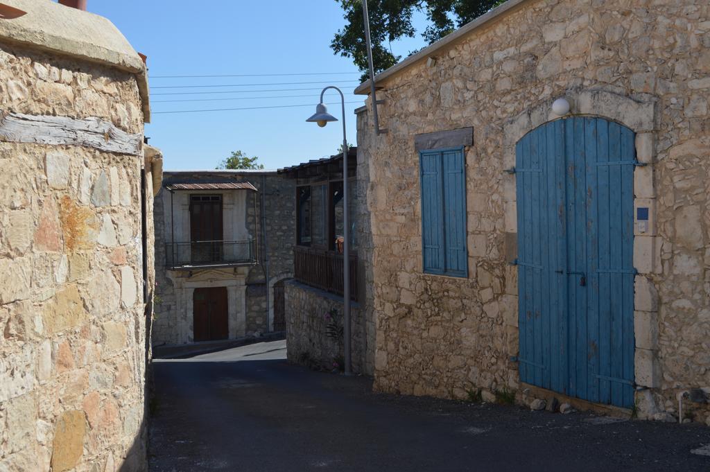 Villa Angela Dhrousha Kültér fotó